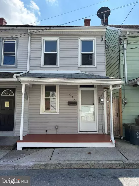 918 Elizabeth St, Lebanon, PA 17042