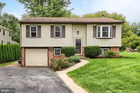 205 S Long St, Annville, PA 17003