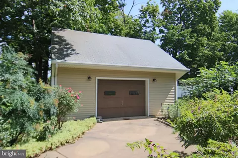 Other - 321 E Walnut St, Palmyra, PA 17078 photo 4 of 4