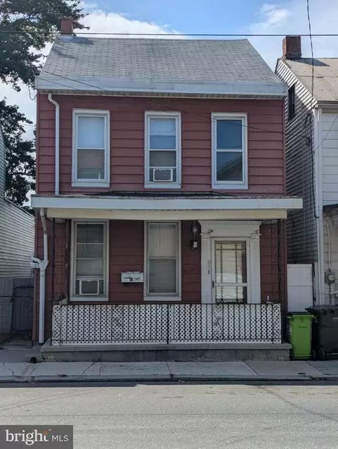 207 N 12th St, Lebanon, PA 17046
