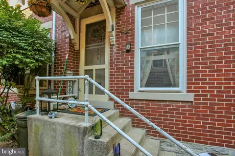 Exterior - 43 E Maple St, Palmyra, PA 17078 photo 7 of 12