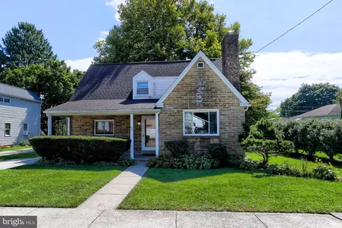 626 Maple St, Annville, PA 17003