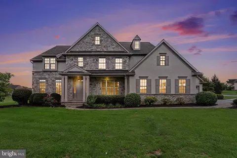 20 Wheatland Cir, Lebanon, PA 17042