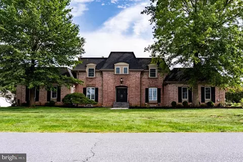 68 Walden Rd, Lebanon, PA 17042