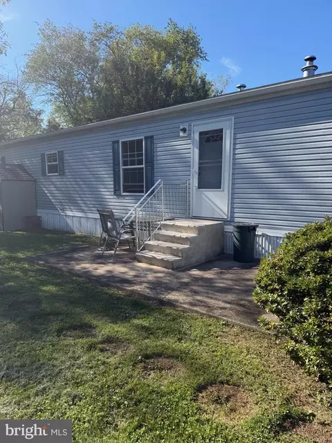 110 Northcrest Acrs, Lebanon, PA 17046