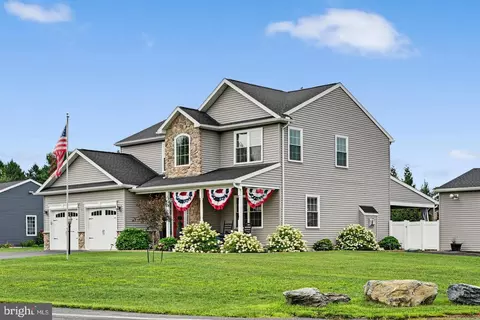 796 Marcon Dr, Lebanon, PA 17046