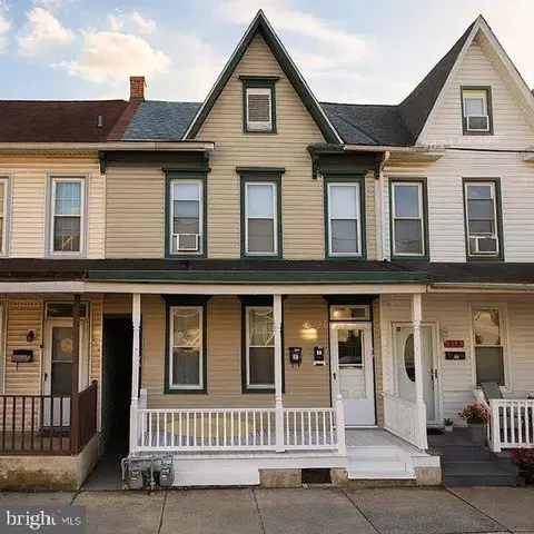 216 Lehman St, Lebanon, PA 17046