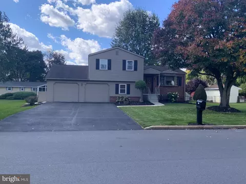 1219 Grubb Rd, Palmyra, PA 17078