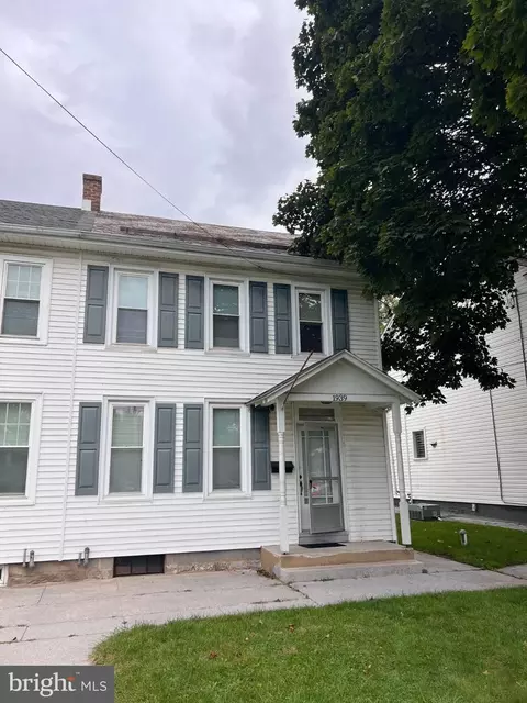 1939 W Cumberland St, Lebanon, PA 17042