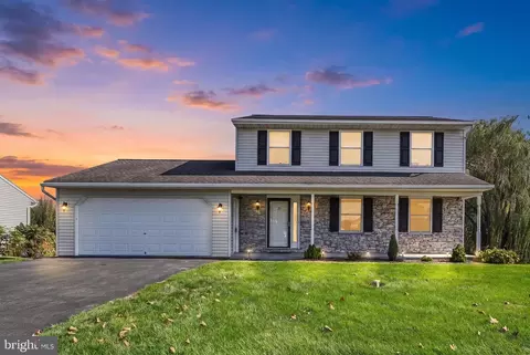 73 Edgemont Ln, Newmanstown, PA 17073