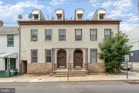 613 N 9th St, Lebanon, PA 17046