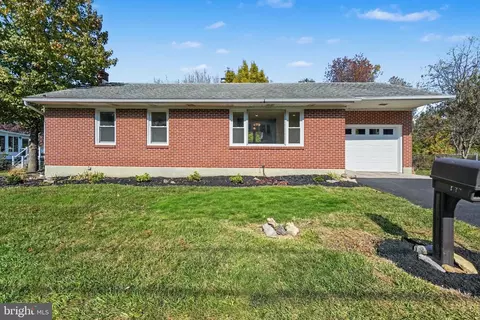 116 Hillside St, Lebanon, PA 17042