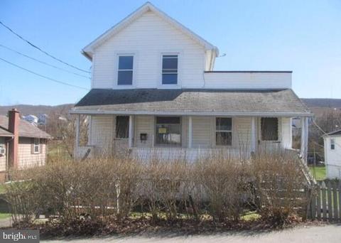 142 S Walnut St, Wilkes Barre, PA 18702