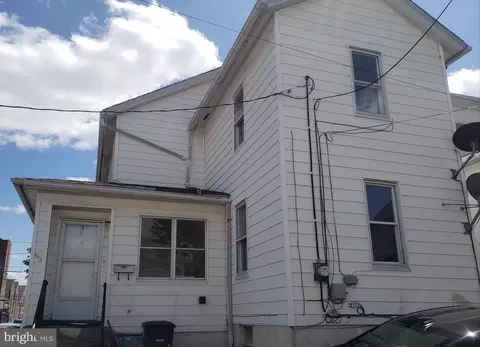 222 Juniper, Hazleton, PA 18201 photo 4