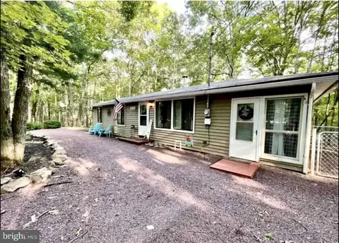 27 Pond Creek Dr, White Haven, PA 18661