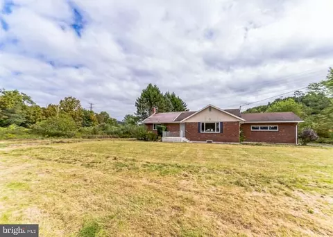 828 State Rt 239, Wapwallopen, PA 18660