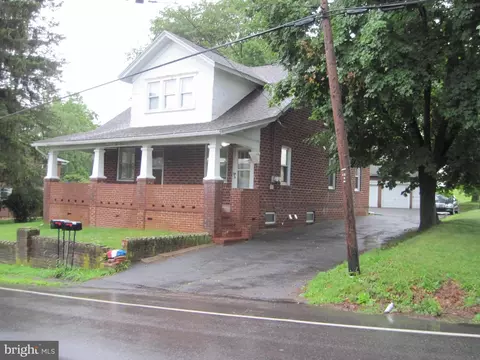 20 Old Turnpike Rd N, Drums, PA 18222