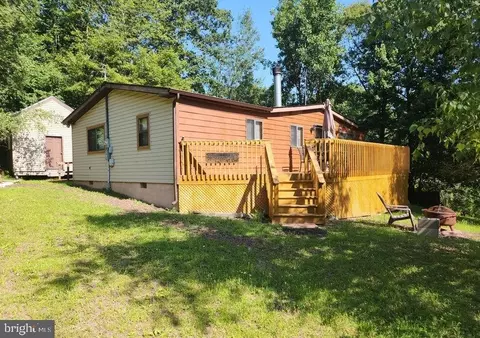 160 Hillary Dr, Freeland, PA 18224