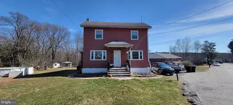 402 Slope St, Hazleton, PA 18201