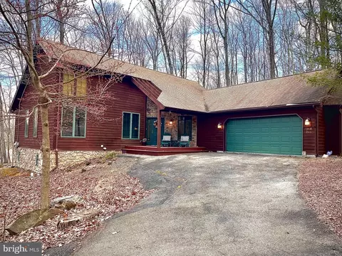 173 Kickapoo Dr #JAE 244, Hazle Township, PA 18202
