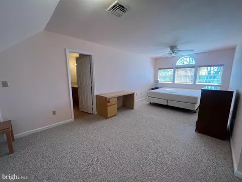 1304 Country Clb #2ND, Hazleton, PA 18202 photo 23