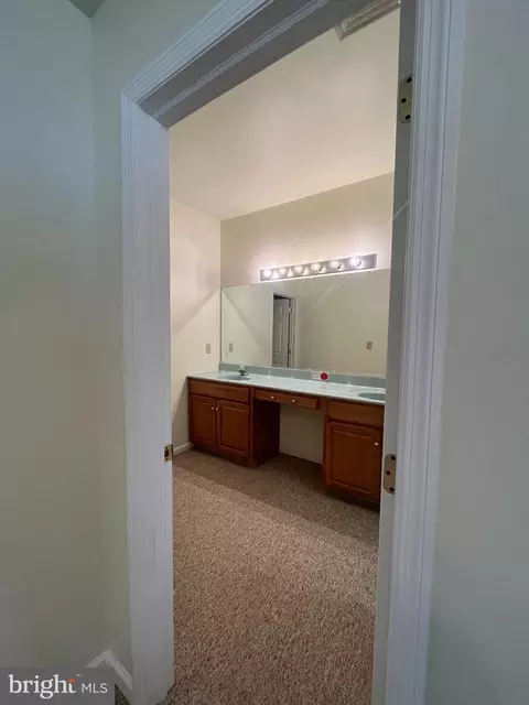 1304 Country Clb #2ND, Hazleton, PA 18202 photo 14