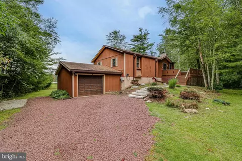 72 Lakeside Rd, White Haven, PA 18661