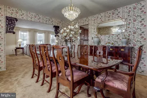 Dining - 4 Hunter Rd, Hazleton, PA 18201 photo 4 of 6