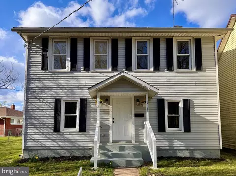 313 W 5th St, Nescopeck, PA 18635
