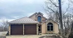 31 Shinnecock Hills Ln, Hazle Township, PA 18202