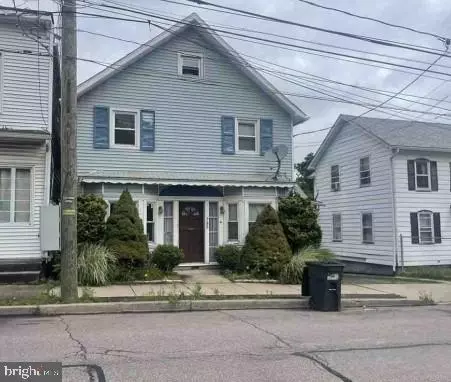 735 Main St, Sugar Notch, PA 18706