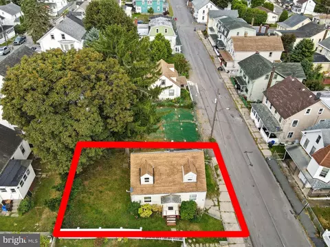 View/Area - 436 E Chestnut St, Hazleton, PA 18201 photo 1 of 2