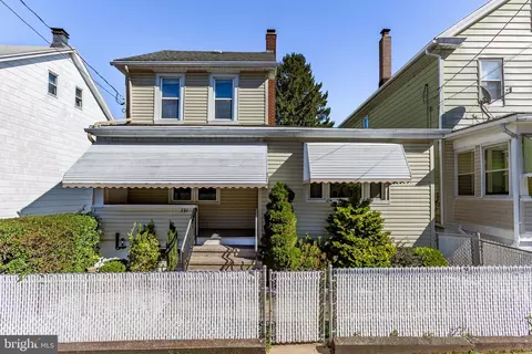 731 N James St, Hazleton, PA 18201