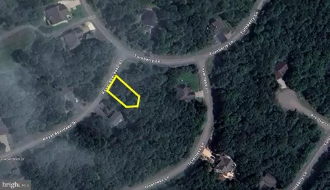 426 Royal Aberdeen, Hazle Township, PA 18202