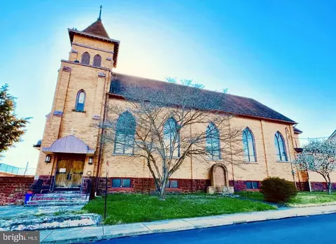 300 Vandermark Rd, Nanticoke, PA 18634