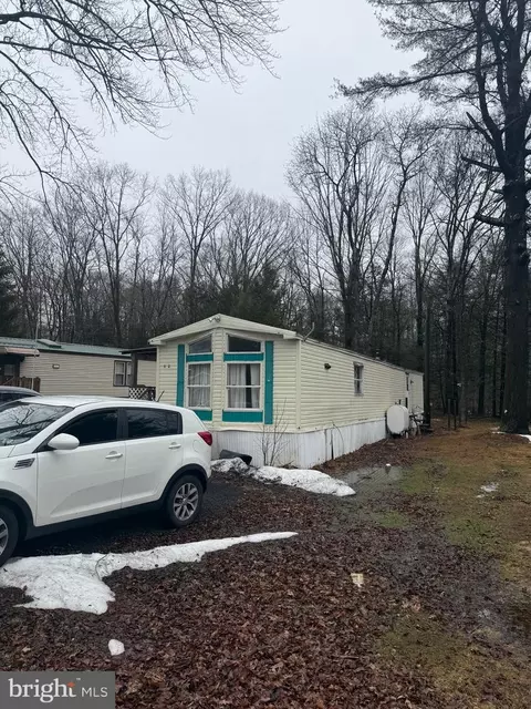 42 Hess Ln, White Haven, PA 18661