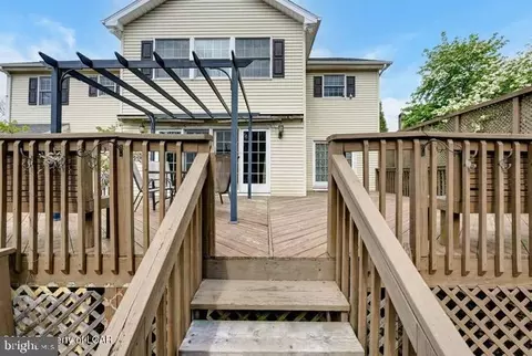 Exterior - 1424 E Broad St, Hazleton, PA 18201 photo 10 of 18