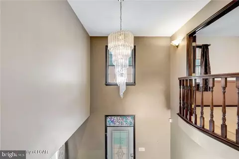 Entry Way - 1424 E Broad St, Hazleton, PA 18201 photo 8 of 10