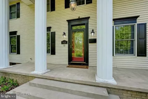 Exterior - 1424 E Broad St, Hazleton, PA 18201 photo 5 of 18