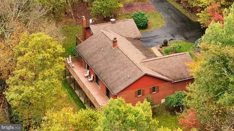 201 Skyline Dr, Hazle Township, PA 18202