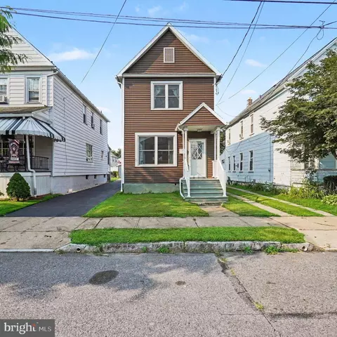 104 Lawrence St, Wilkes Barre, PA 18702