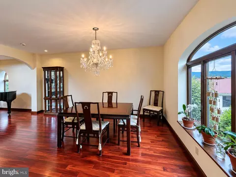 Dining - 336 E County Rd, Drums, PA 18222 photo 2 of 2
