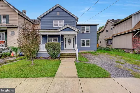 331 Ferdinand St, Scranton, PA 18508