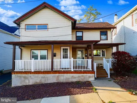 326 16th Ave, Scranton, PA 18504