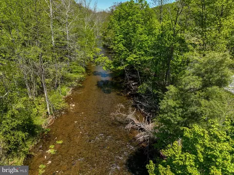 00 Dark Holw, Lairdsville, PA 17742