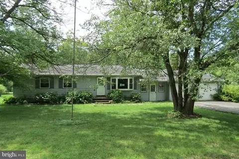 54 Gohl, Linden, PA 17744