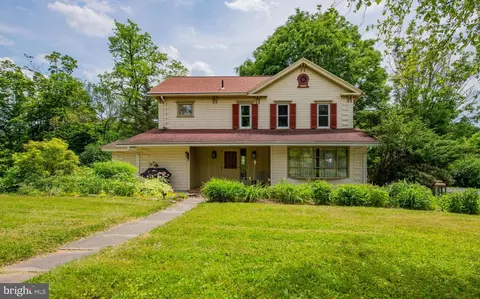 199 Smokey Corners Rd, Cogan Station, PA 17728