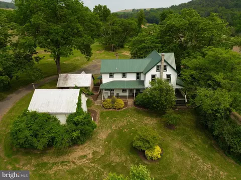 106 Crescent Hill Rd, Cogan Station, PA 17728