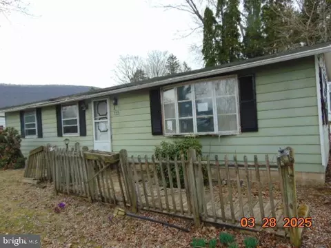 123 Kuhns Rd, Montoursville, PA 17754