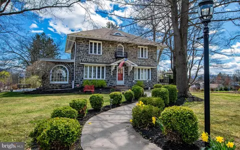270 Grampian Blvd, Williamsport, PA 17701